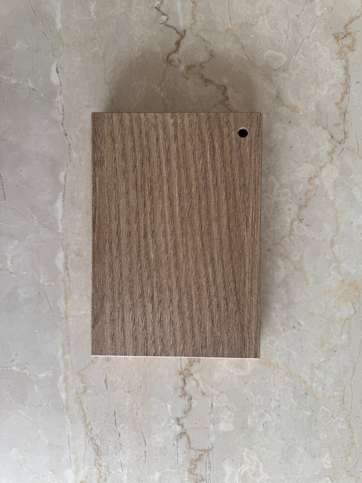 Quax Sample - Honey Ash