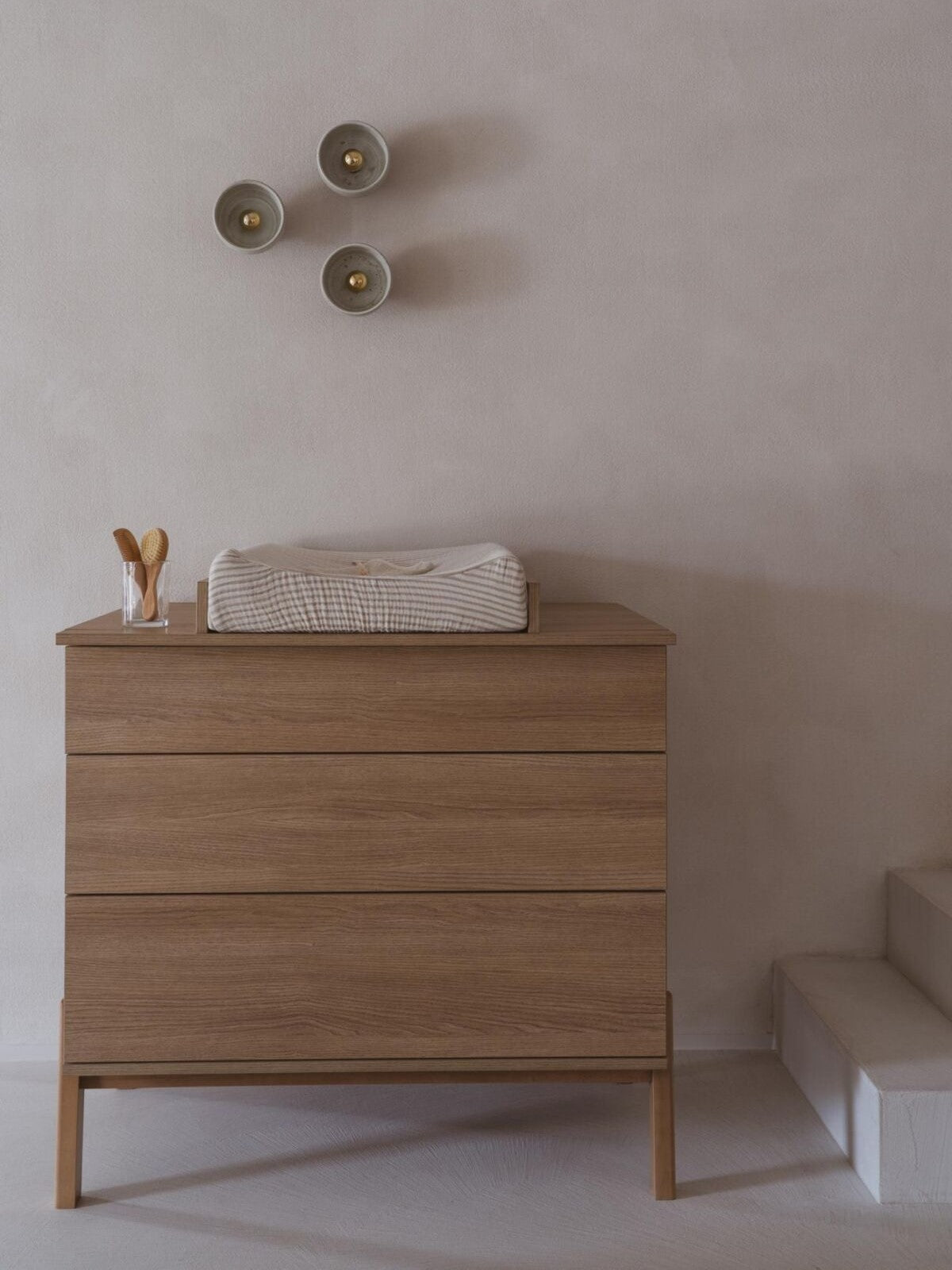 Quax Ashi Commode - Honey Ash